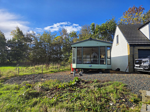 Static caravan off site - off, atlas